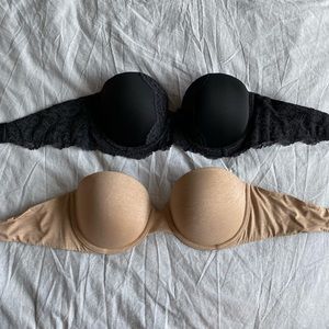 Pair of Victoria’s Secret Steapless Bras 32D